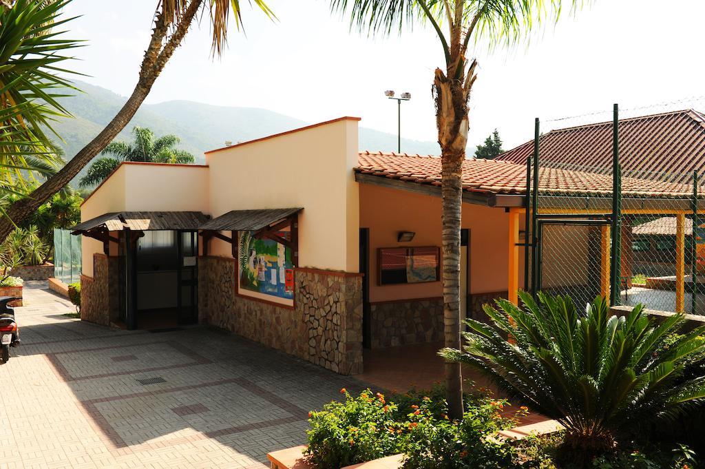 Residence Trivento Palinuro Exterior photo